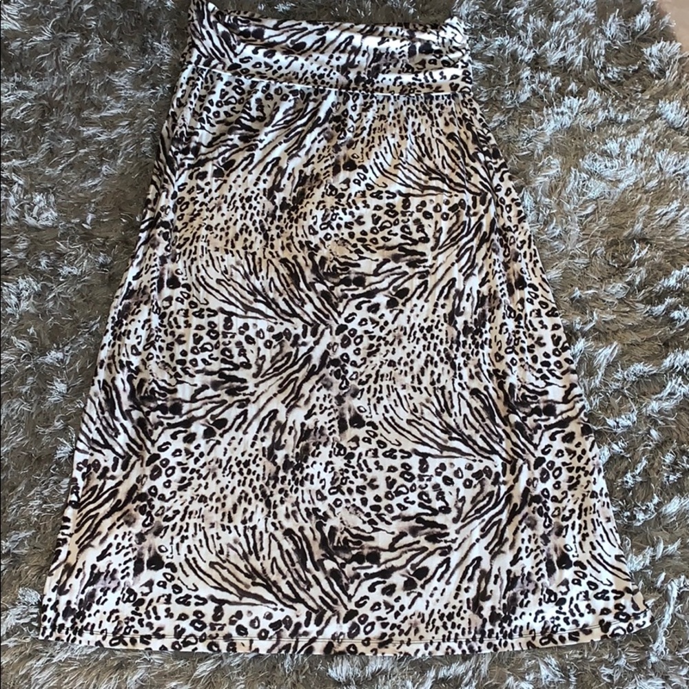🌼SELLING IN BUNDLE ONLY🌼Cynthia Rowley Maxi Skirt